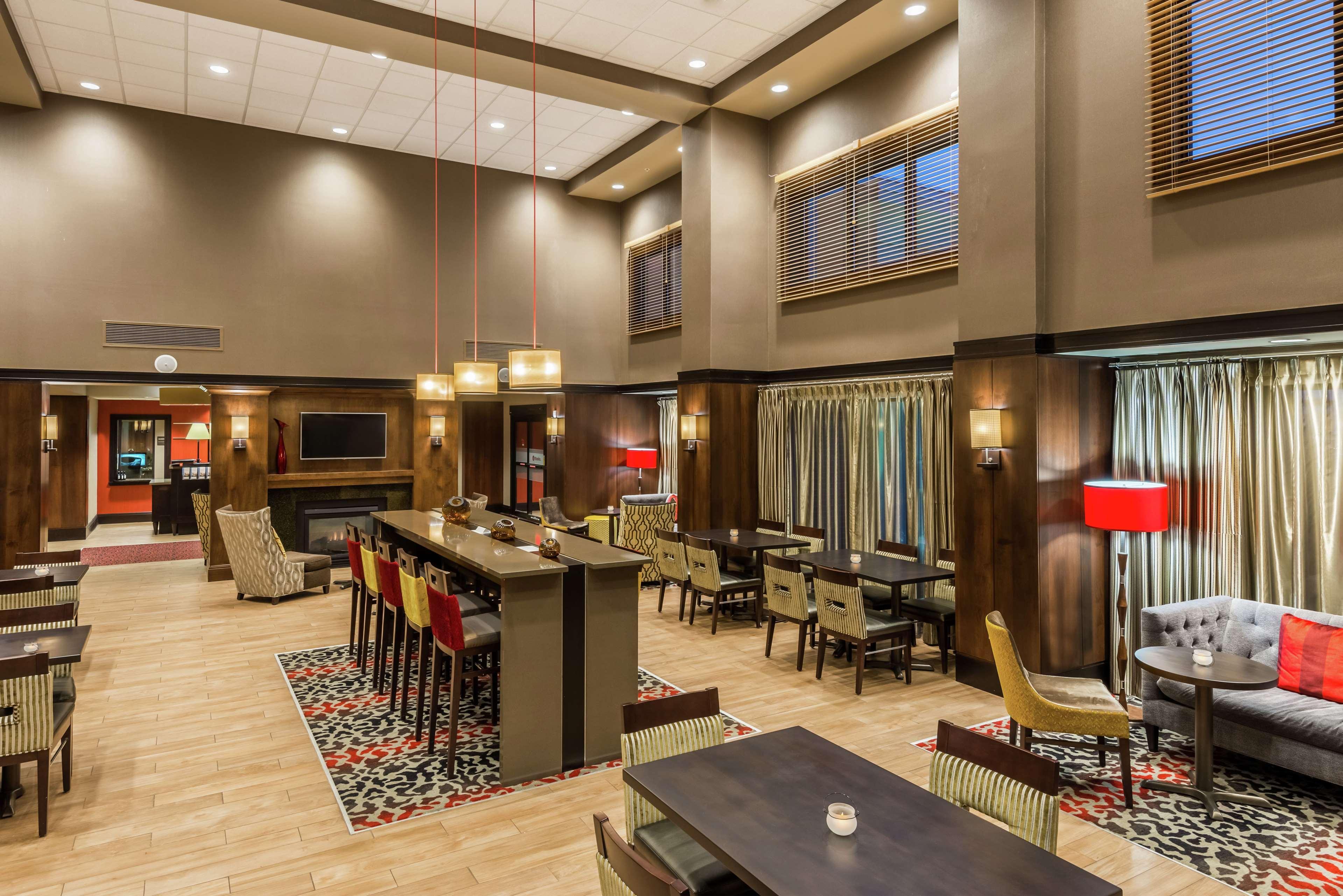 Hampton Inn & Suites Columbus Polaris Экстерьер фото