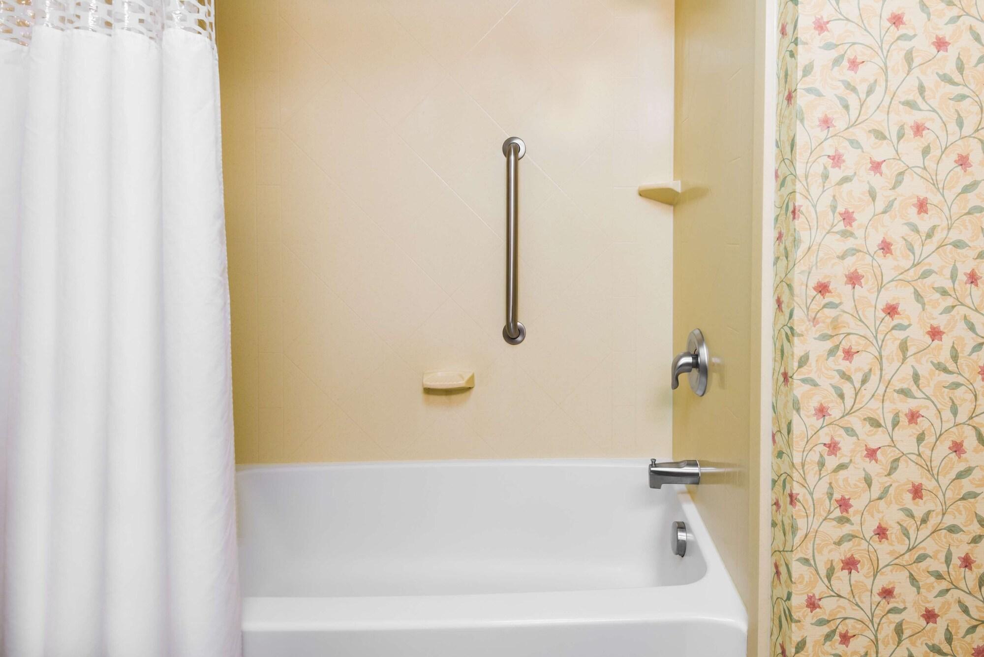 Hampton Inn & Suites Columbus Polaris Экстерьер фото