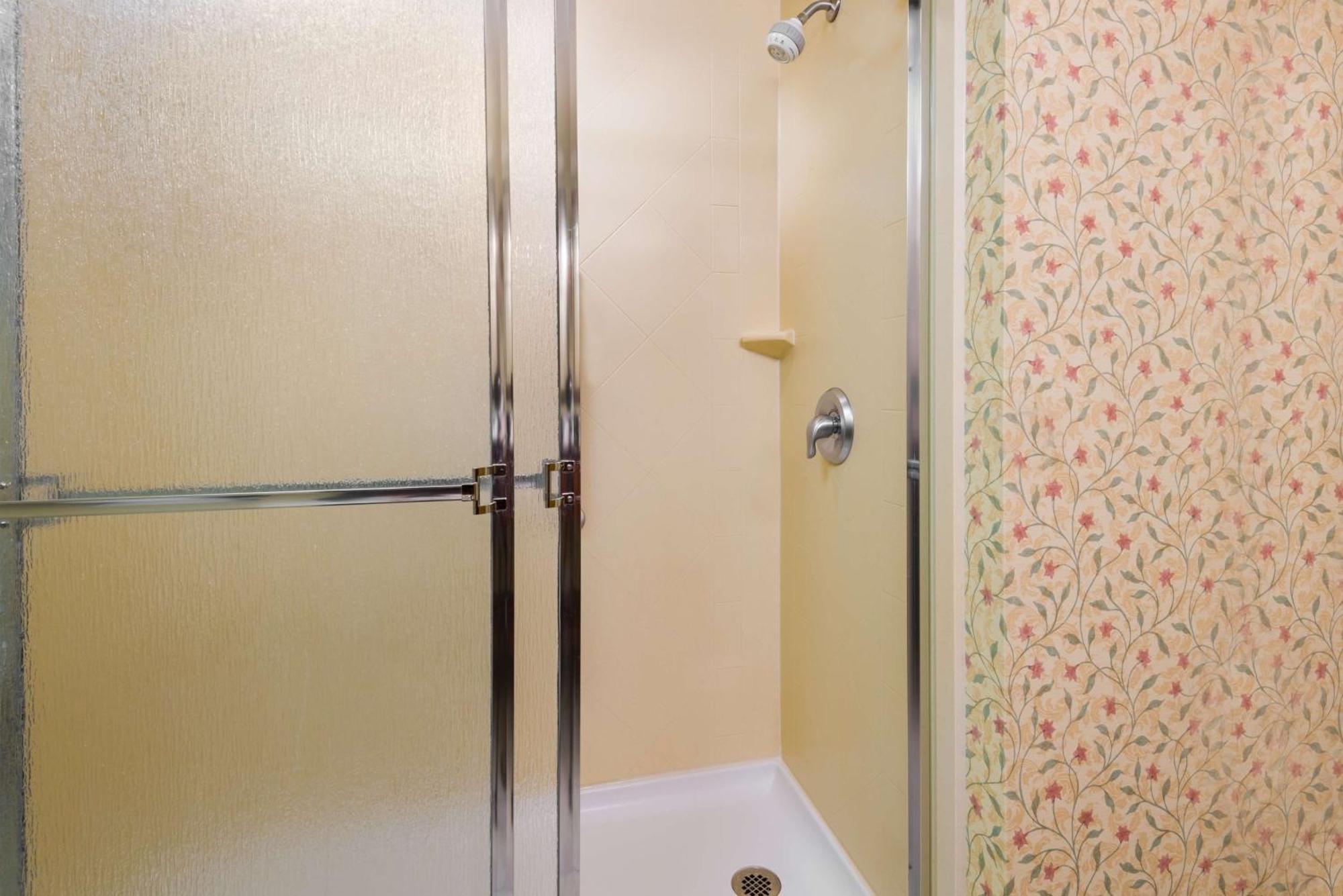 Hampton Inn & Suites Columbus Polaris Экстерьер фото