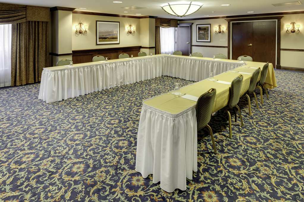 Hampton Inn & Suites Columbus Polaris Удобства фото